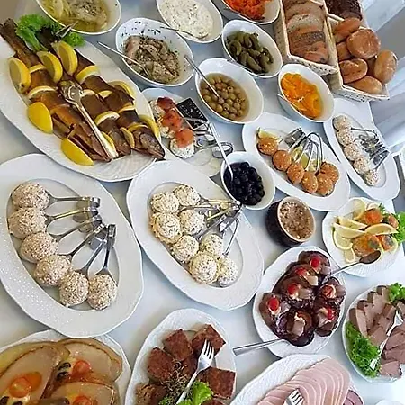 Oda ve Kahvaltı Volter